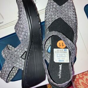 Whitemt Silver and Black Woven Sandals super comfortable